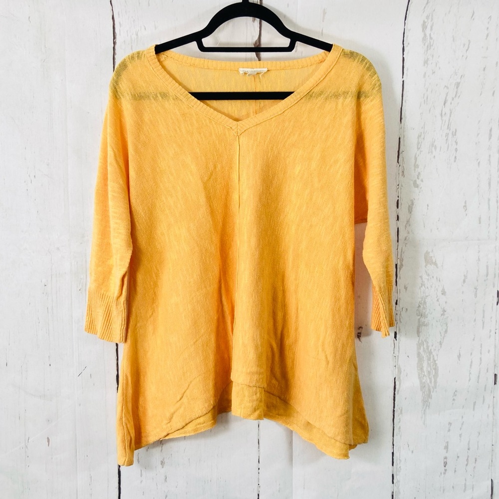 Eileen fisher Top women’s Small Yellow Knit Linen Blend V-Neck